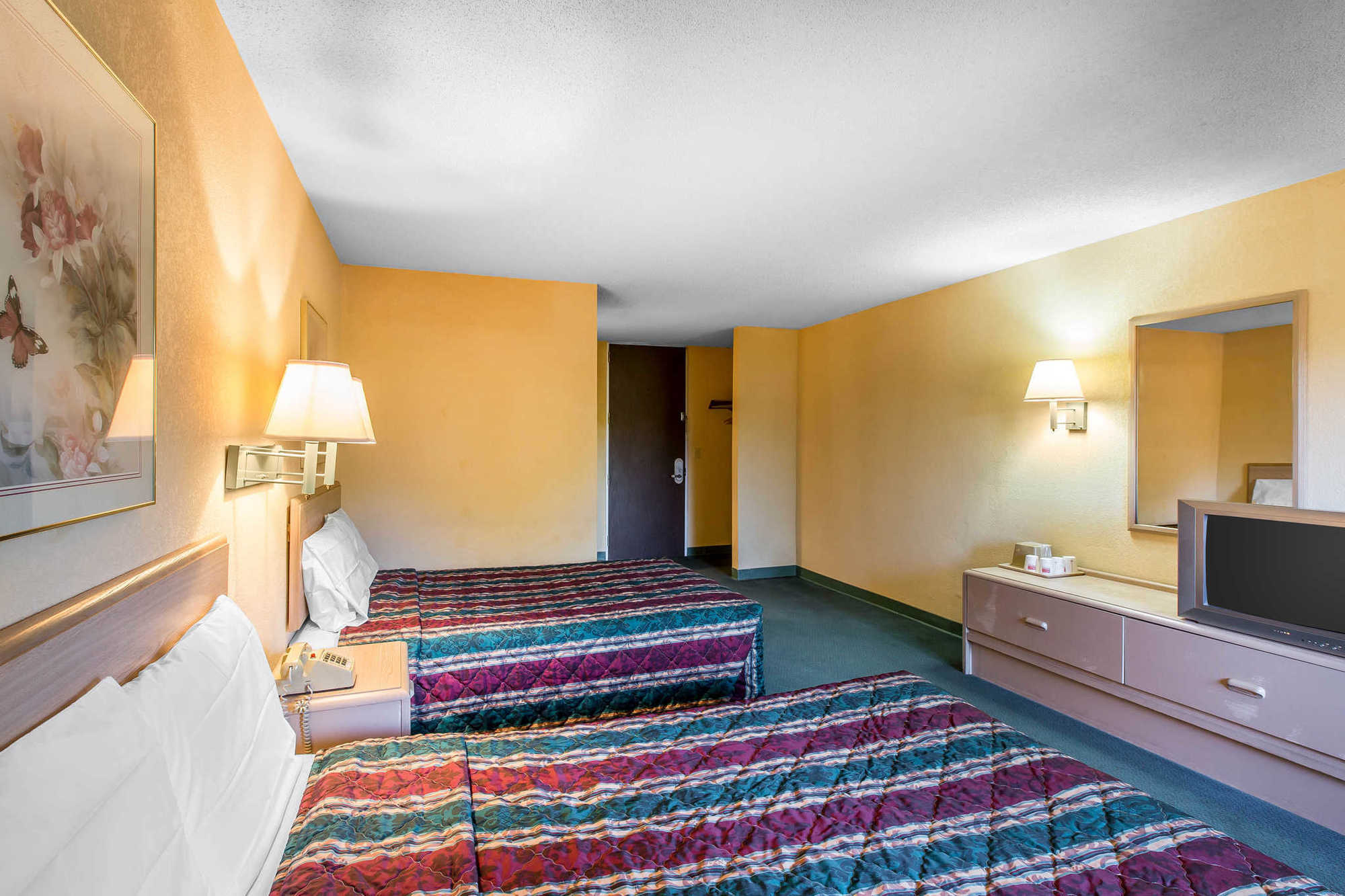 Travelodge By Wyndham Forsyth Pokój zdjęcie